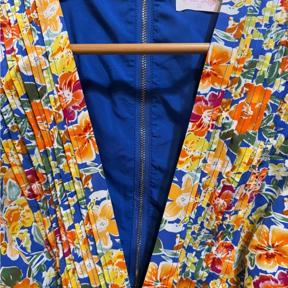 PINK LILY Mini Cut-out Romper Woven Ring Accent Large - Picture 3 of 7